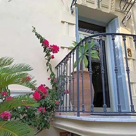 Saint Hubert 3* Nizza