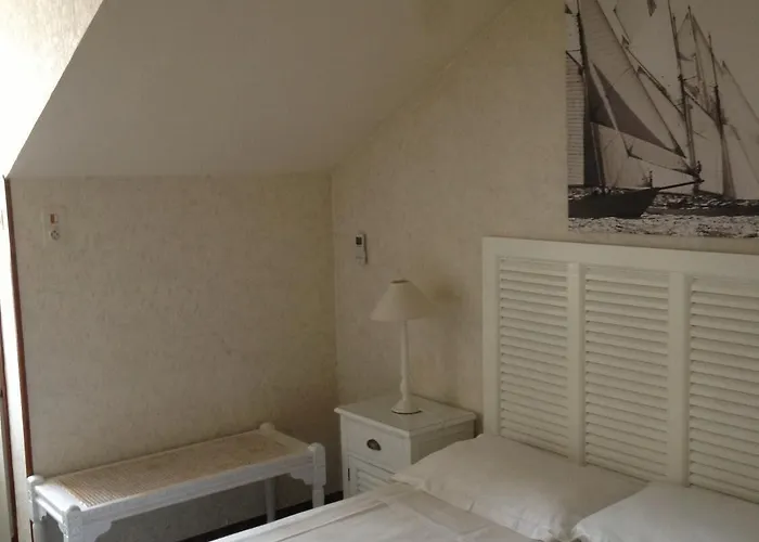 Saint Hubert فندق 3*